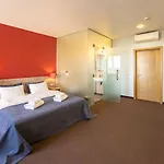 Mini-hotel People 3* Одеса